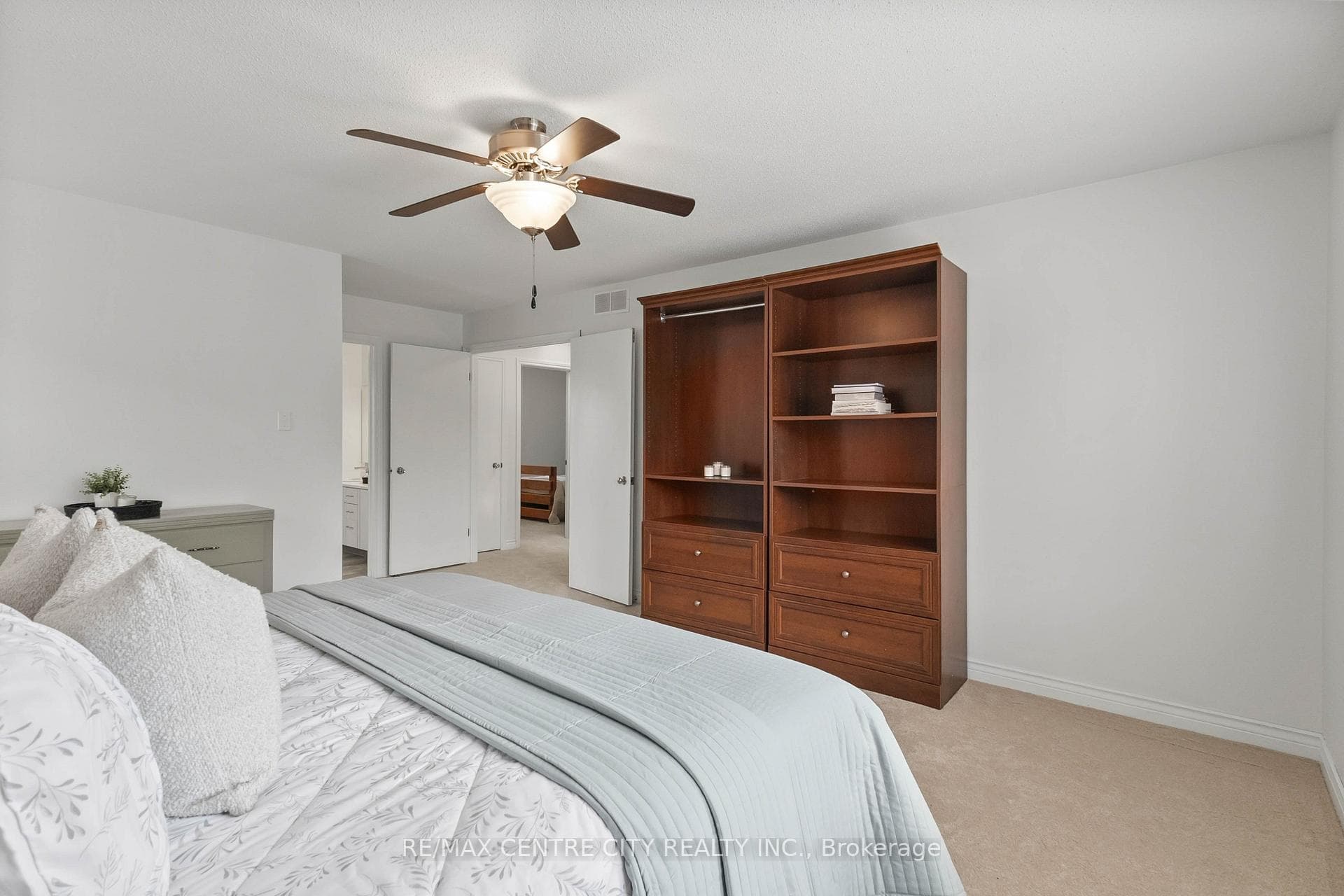 83 Bracebridge Court photo 33