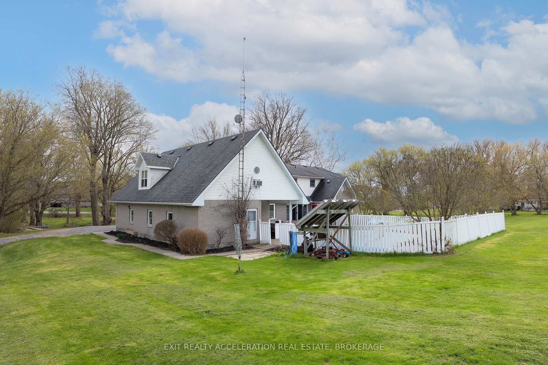 7349 County Rd 2 N/A photo 37