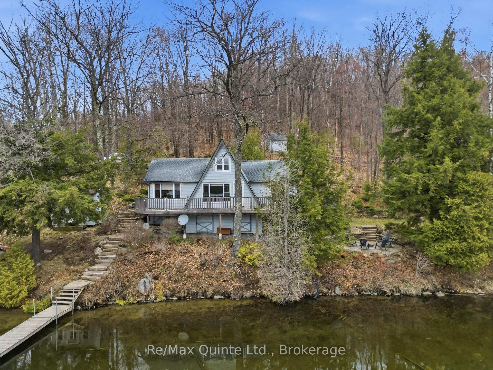 203 Faradale Drive photo 2