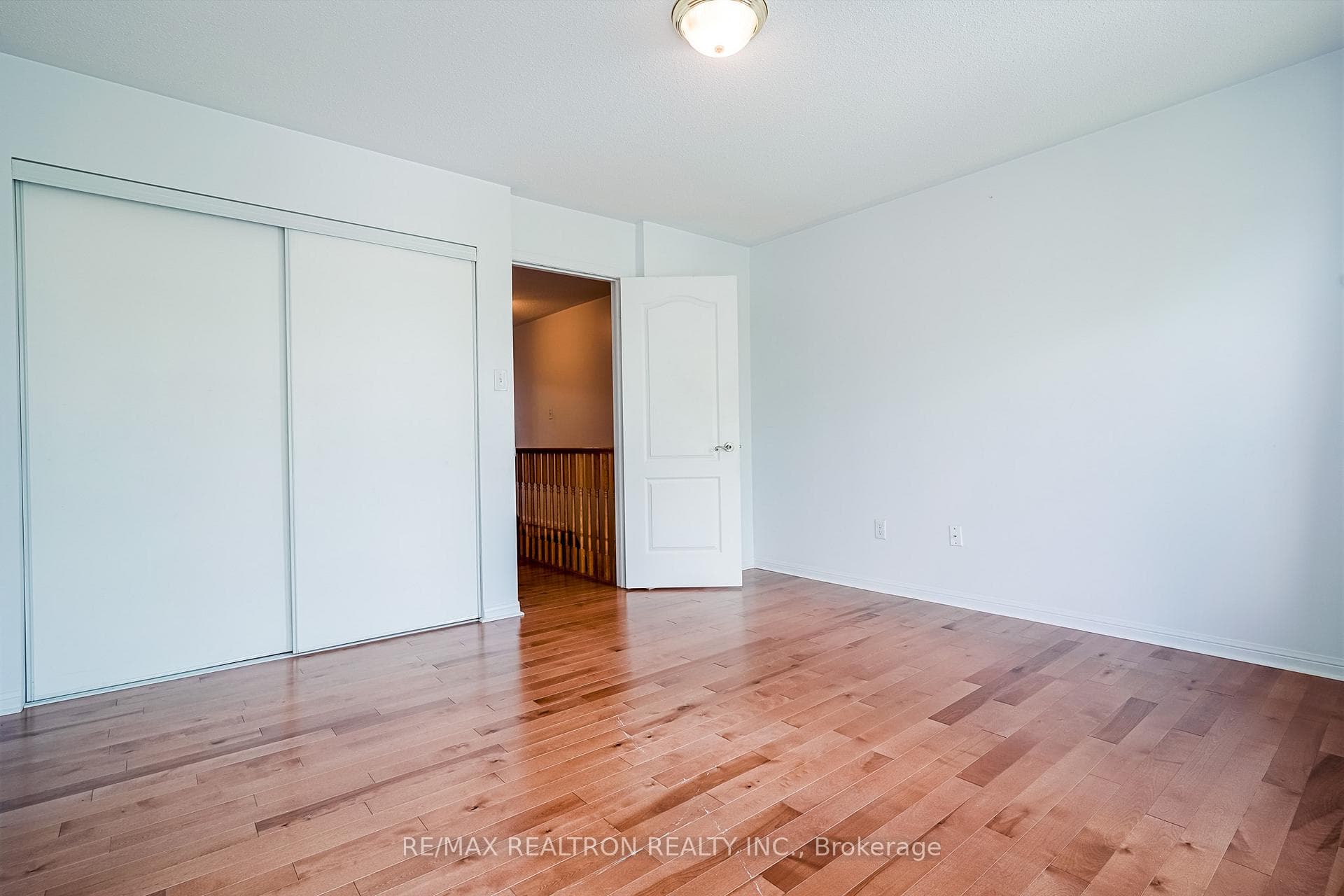 19 Coyote Crescent photo 22