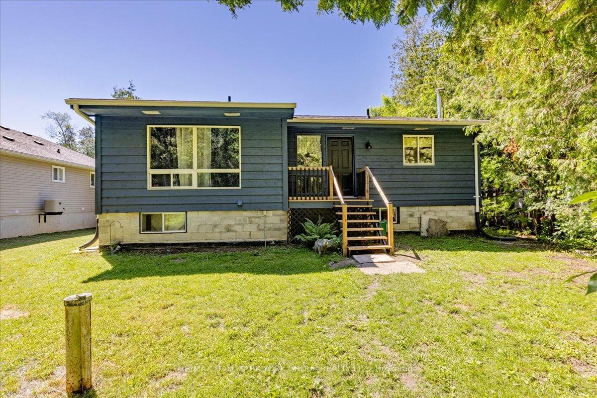 56 Sandra Drive photo 14