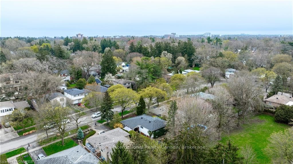 493 ANTHONY Drive photo 38