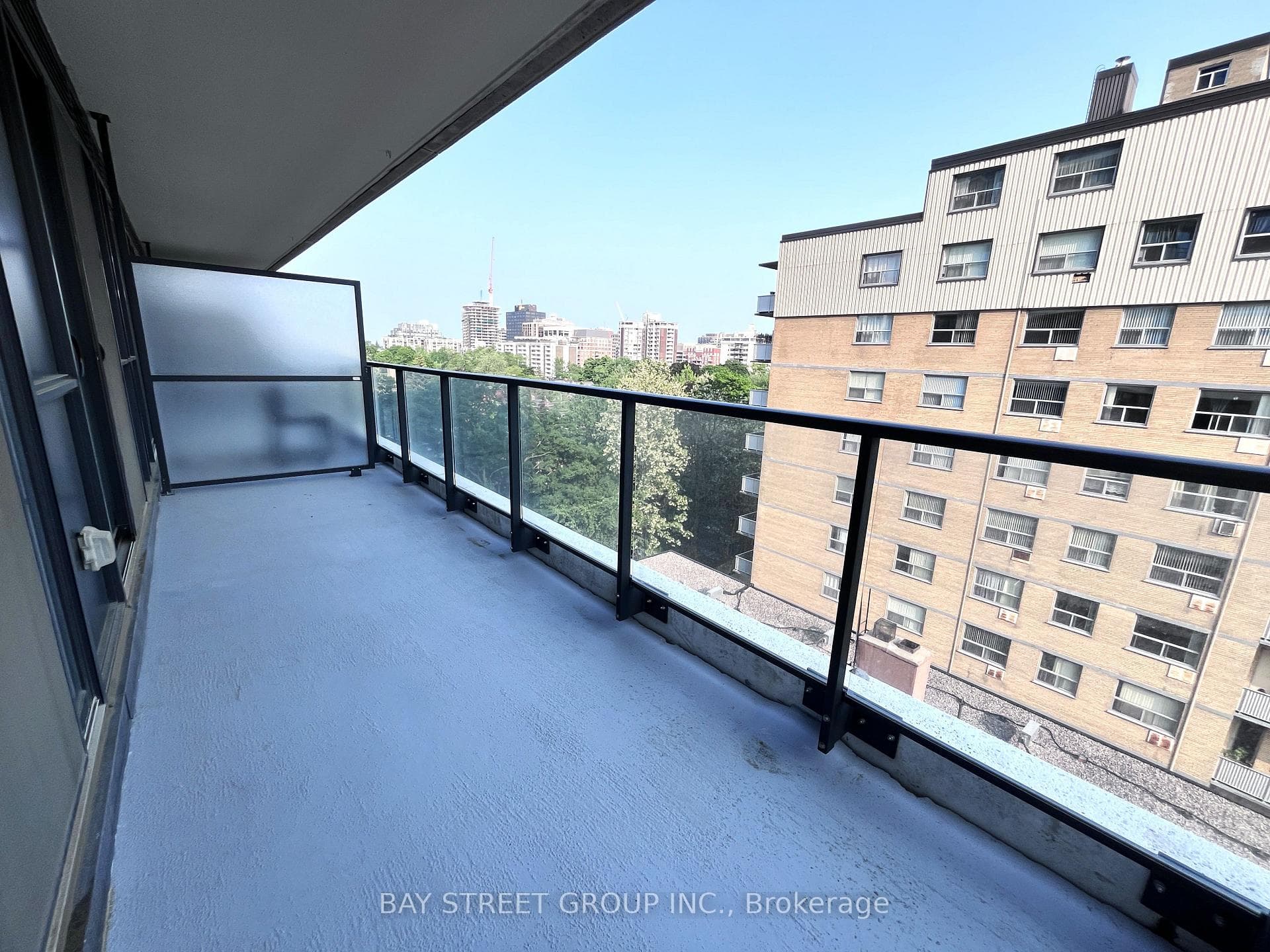 609 Avenue Road Unit 805 photo 12