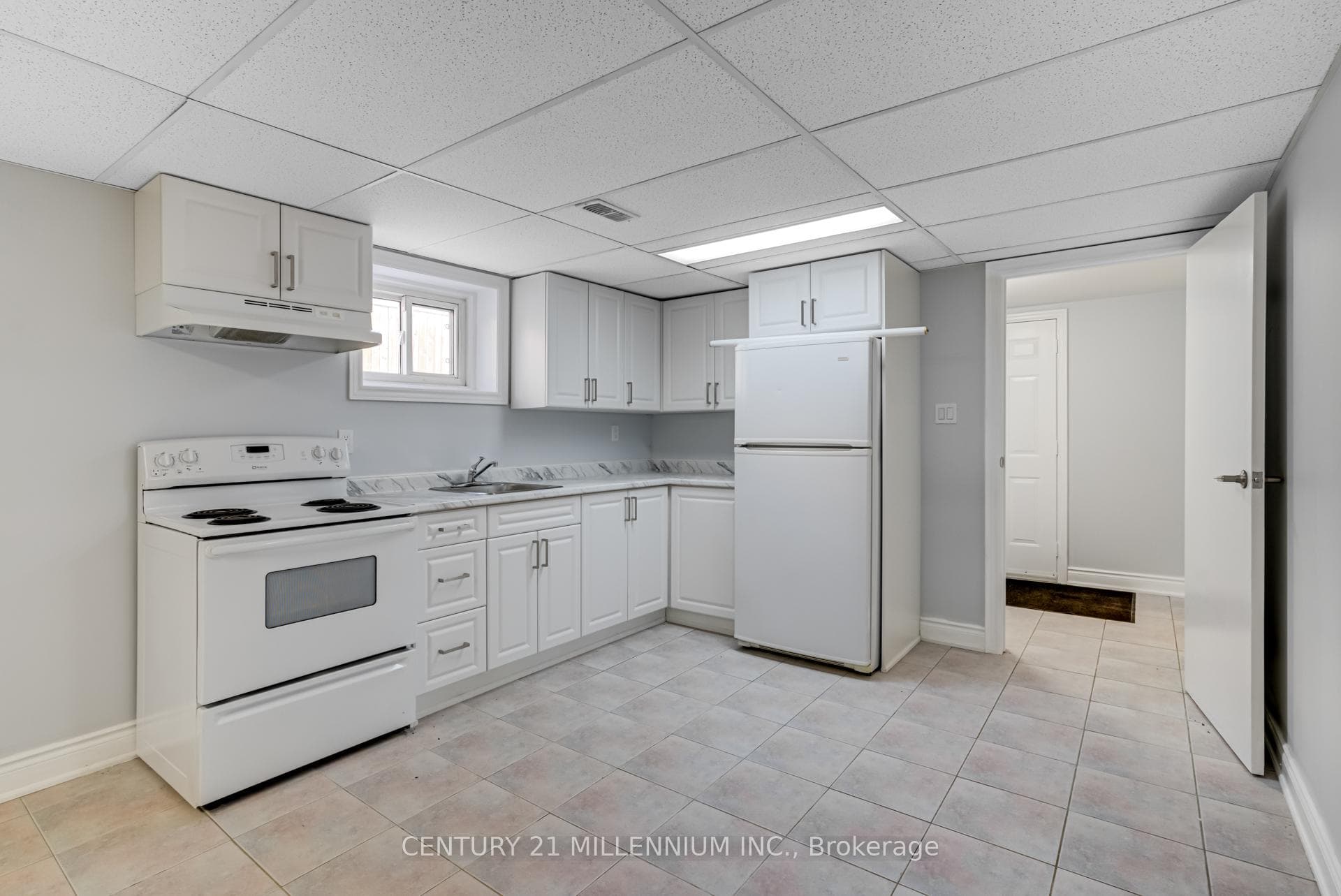 573 Drymen Crescent Unit Lower photo 12
