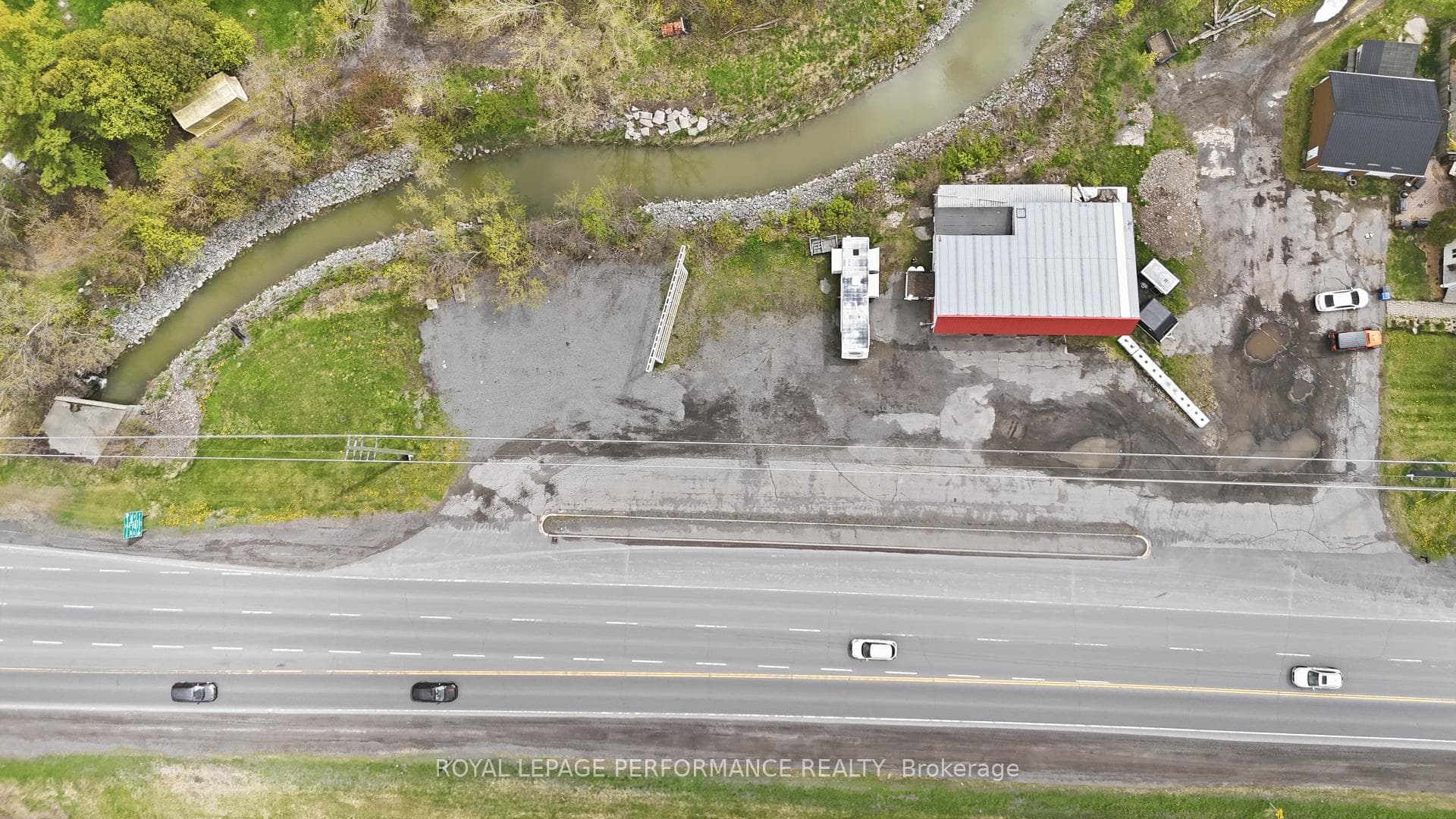 1019 County Rd 17 Road photo 22