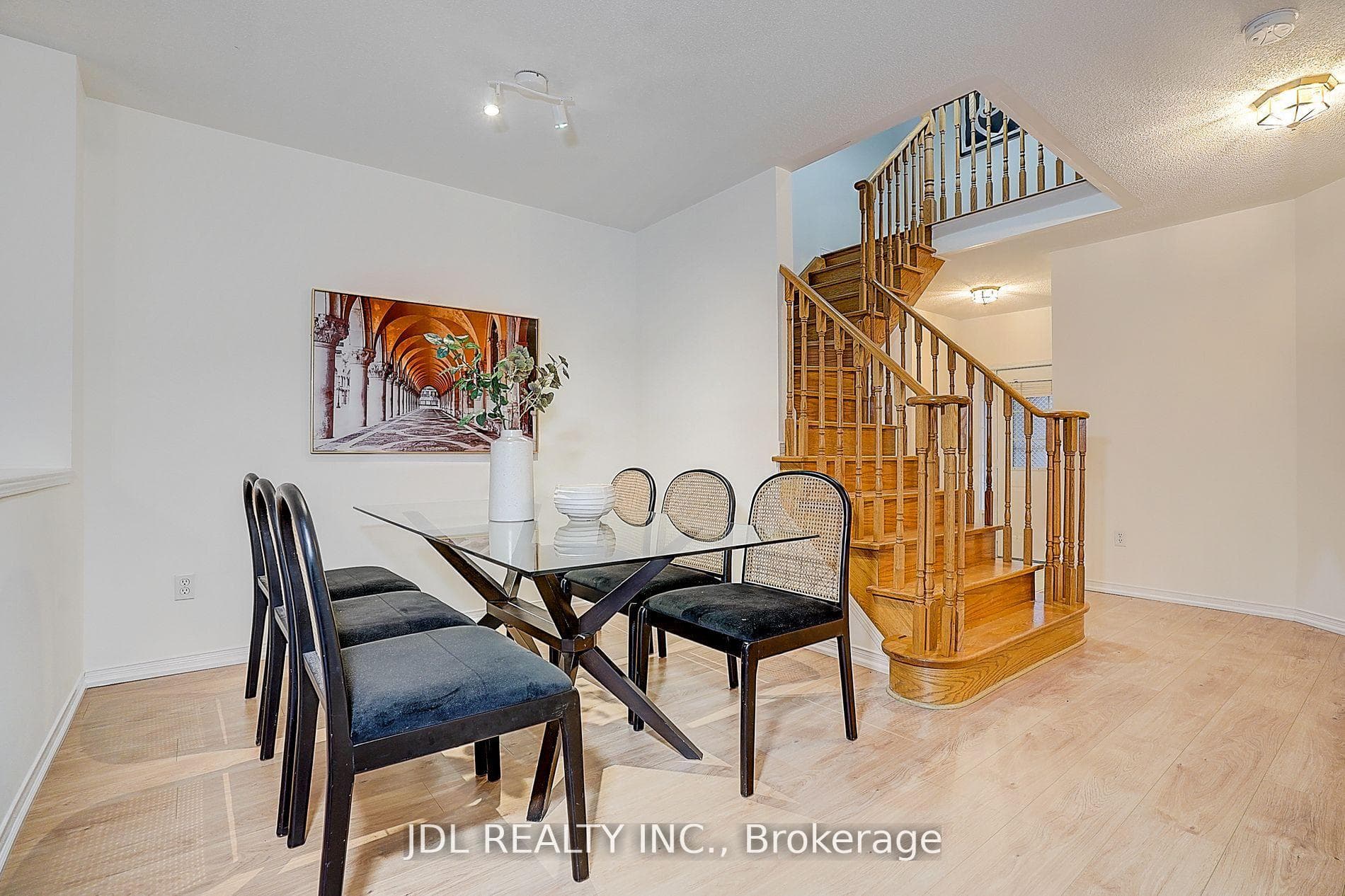 47 Millcliff Circle photo 12