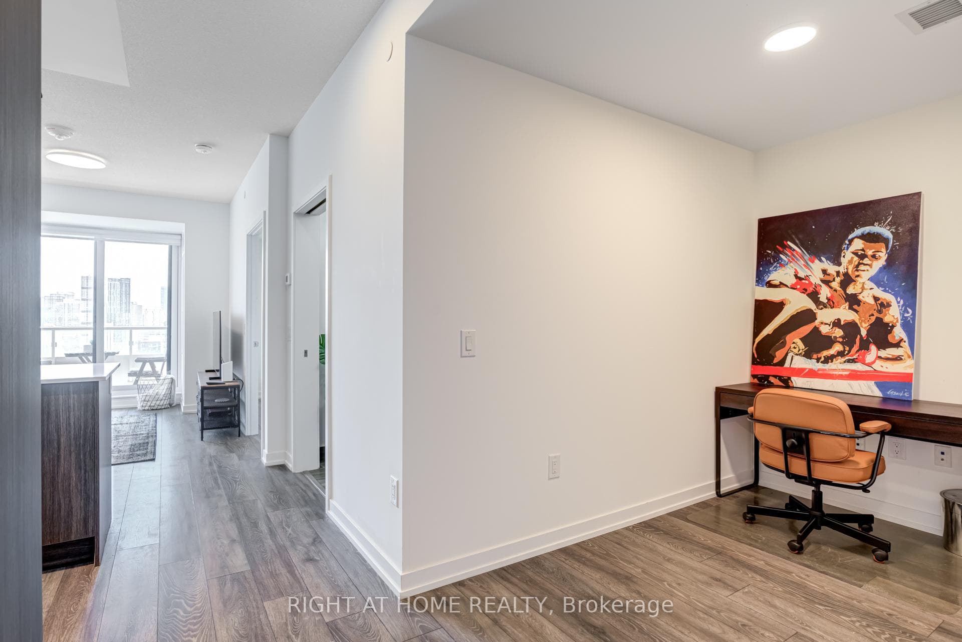 225 Sumach Street Unit 2407 photo 7