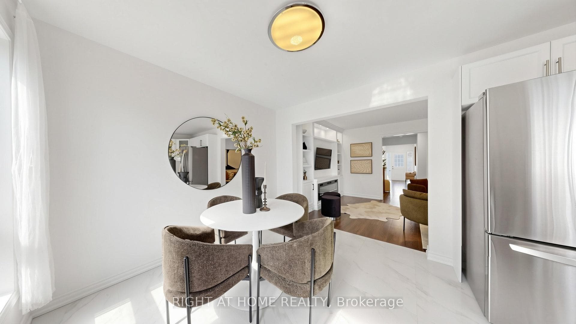 80 Barr Crescent photo 11