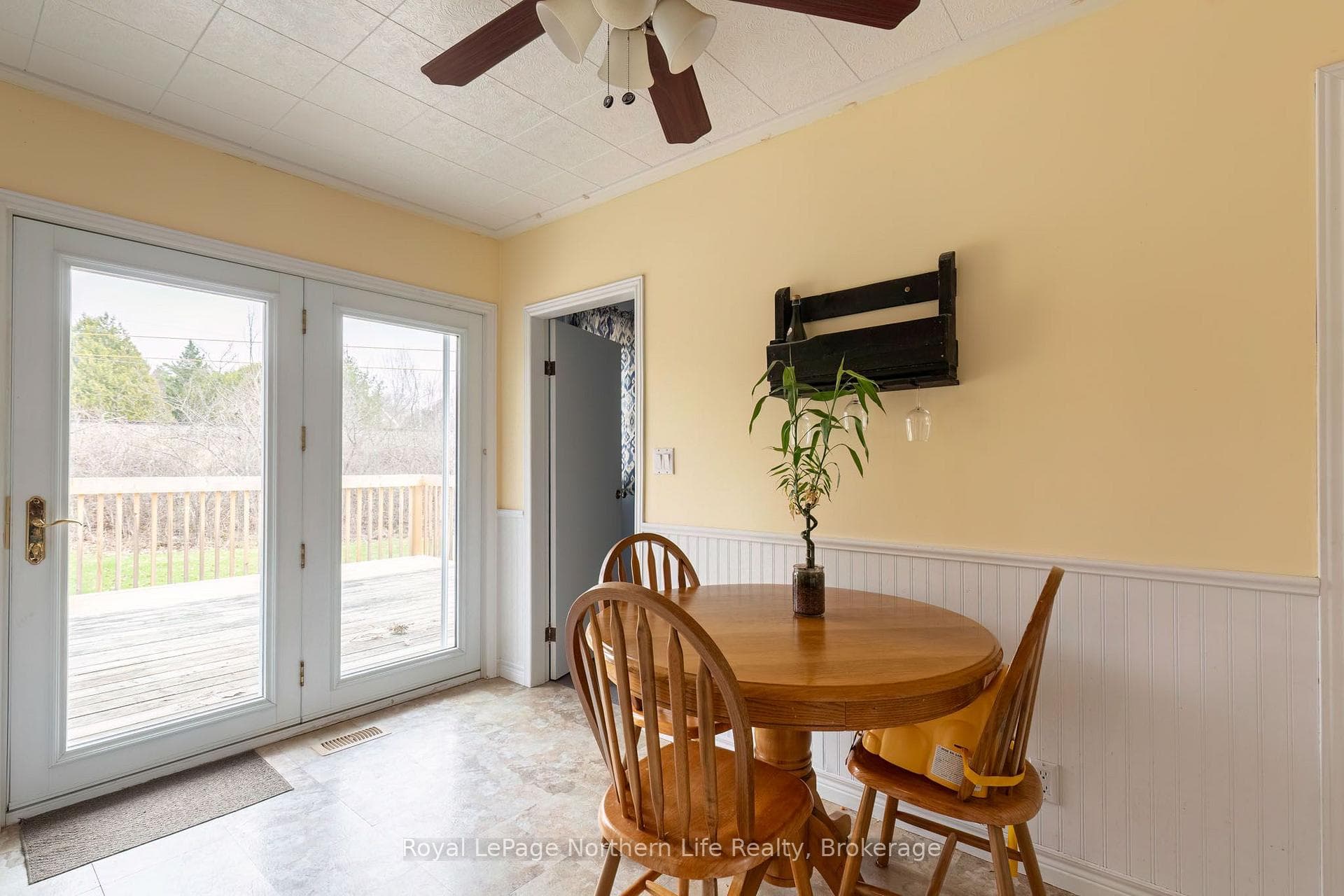 306 Spetz Avenue photo 8