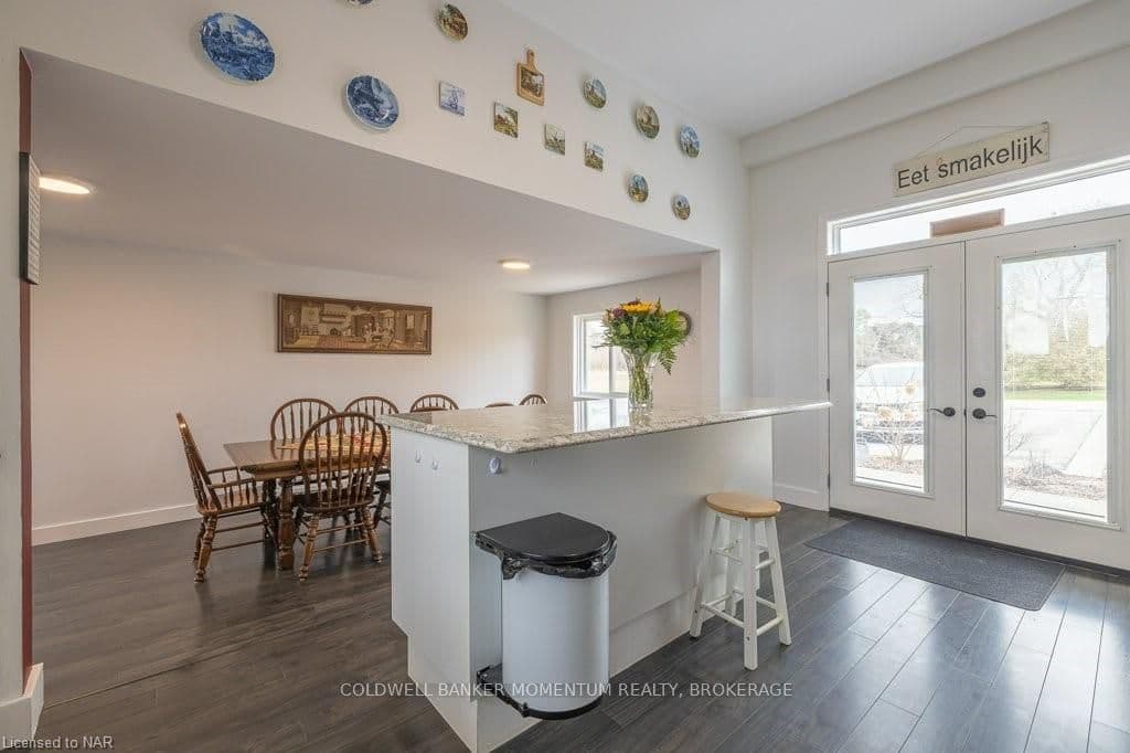 3709 MOUNTAINVIEW Road photo 16