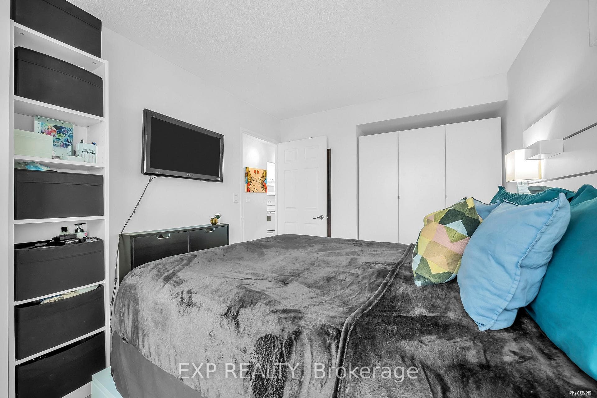8 Lee Centre Drive Unit 1016 photo 19