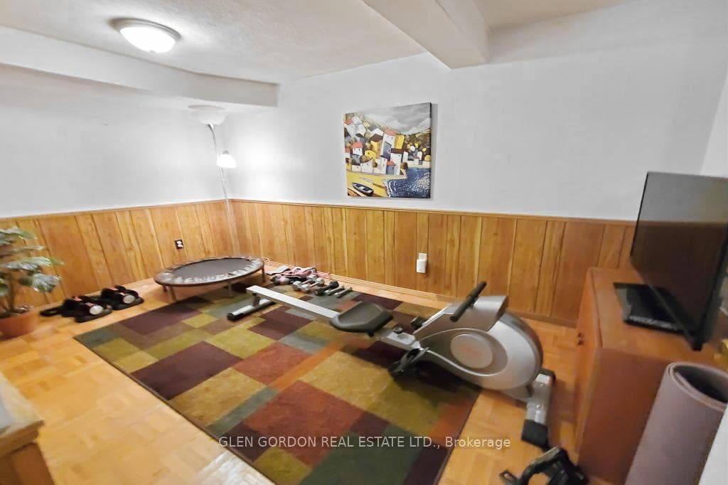 63 Caprice Crescent photo 22