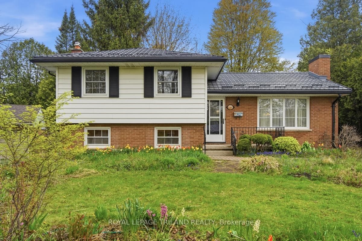 1281 Victoria Drive photo 1