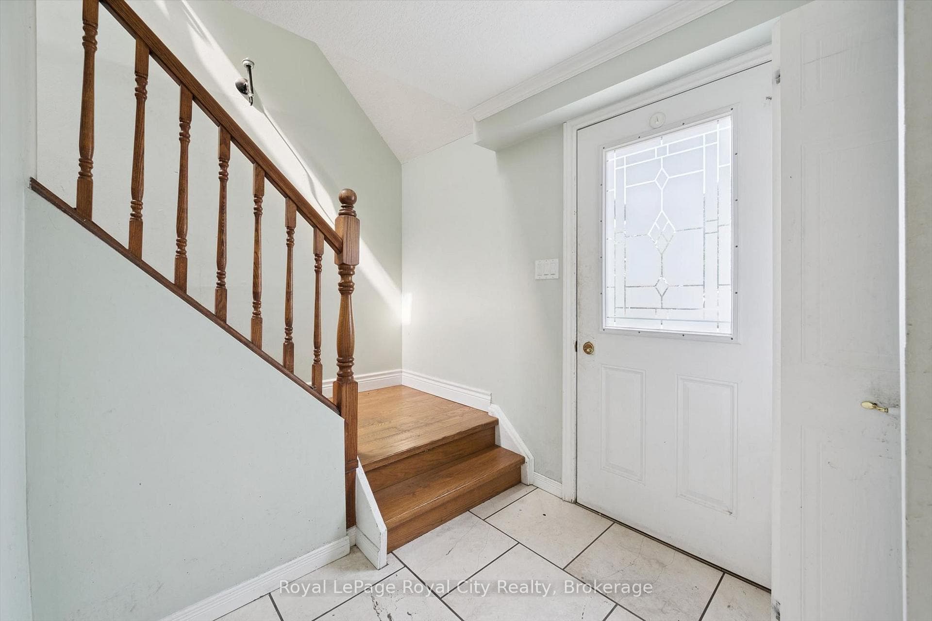 628 Willow Road photo 6