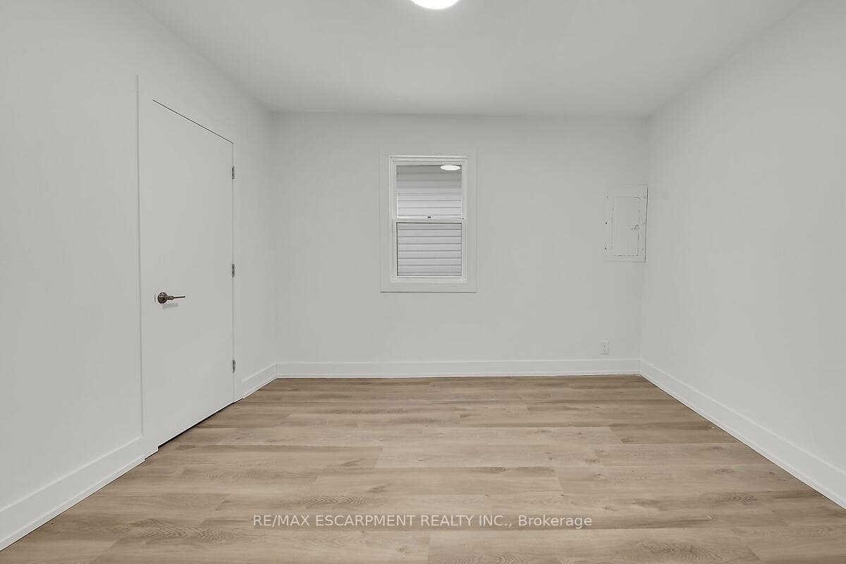 34 Rykert Street photo 12