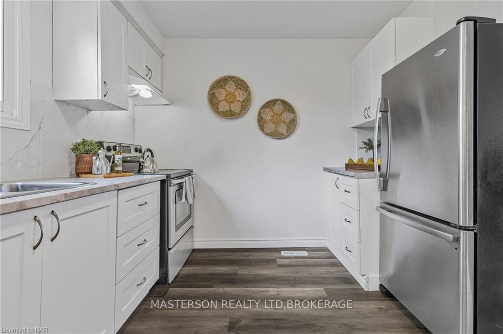 52 SILVAN Drive photo 11