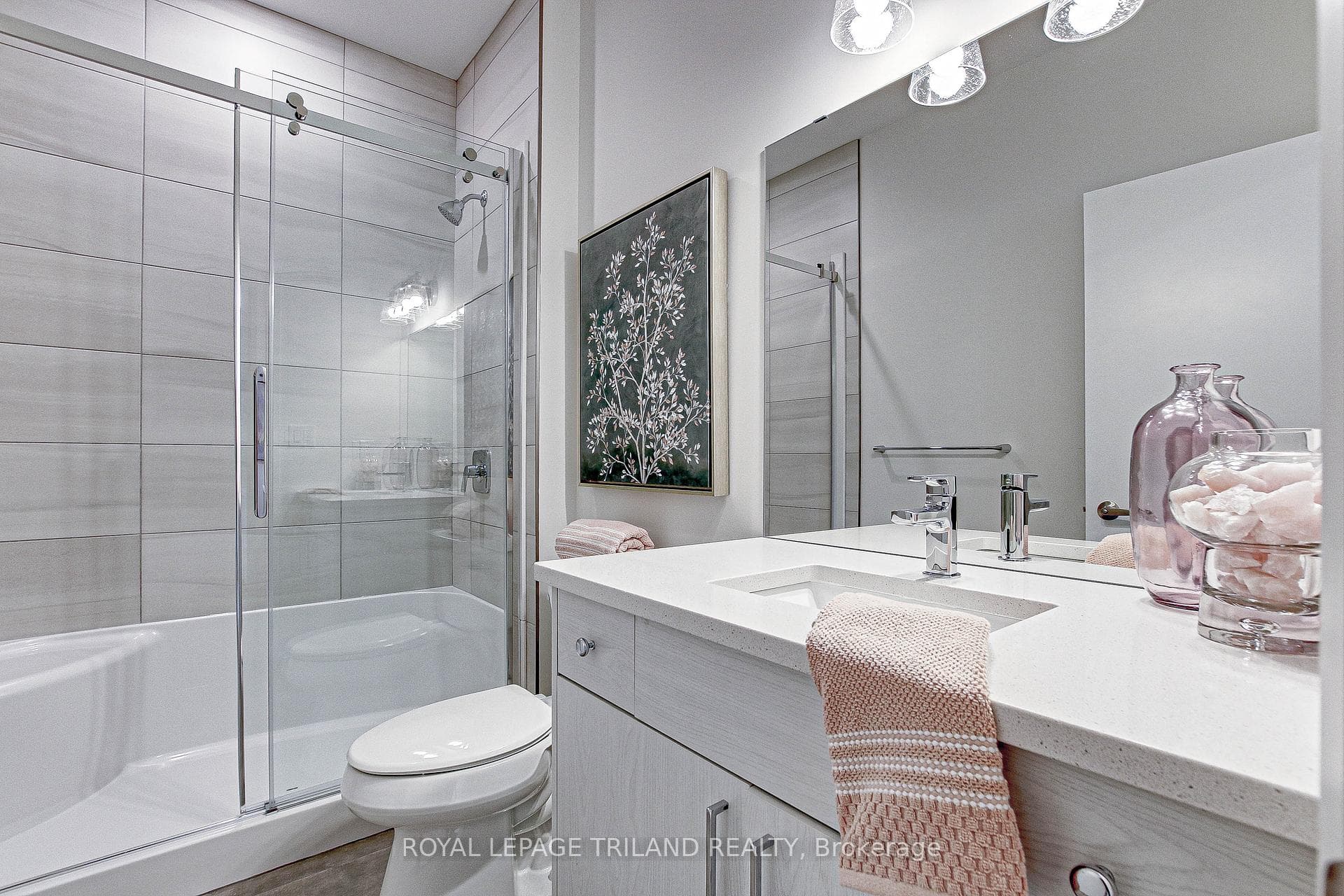 75 Walnut Street Unit 203 photo 6