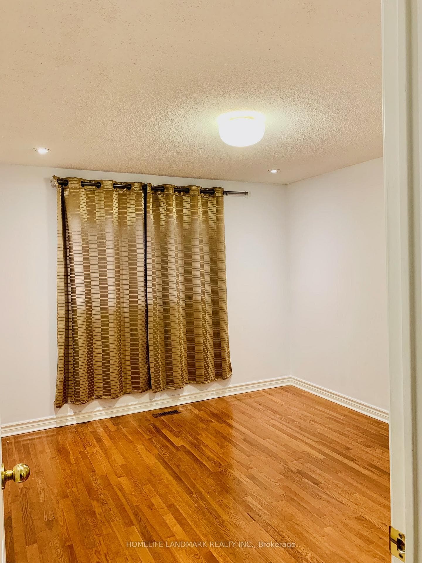 2780 Teak Crescent photo 13