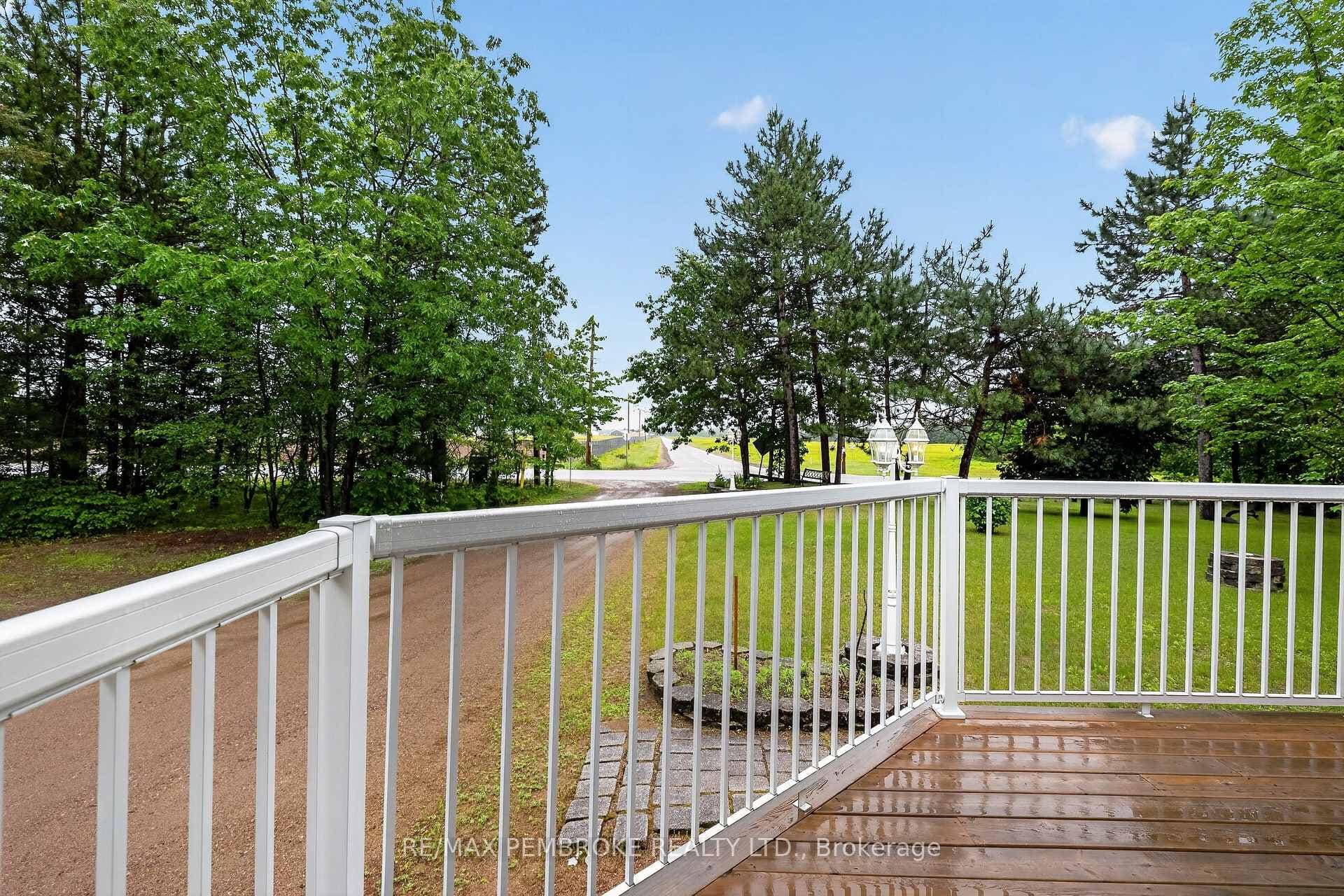 246 Black Bay Road photo 8