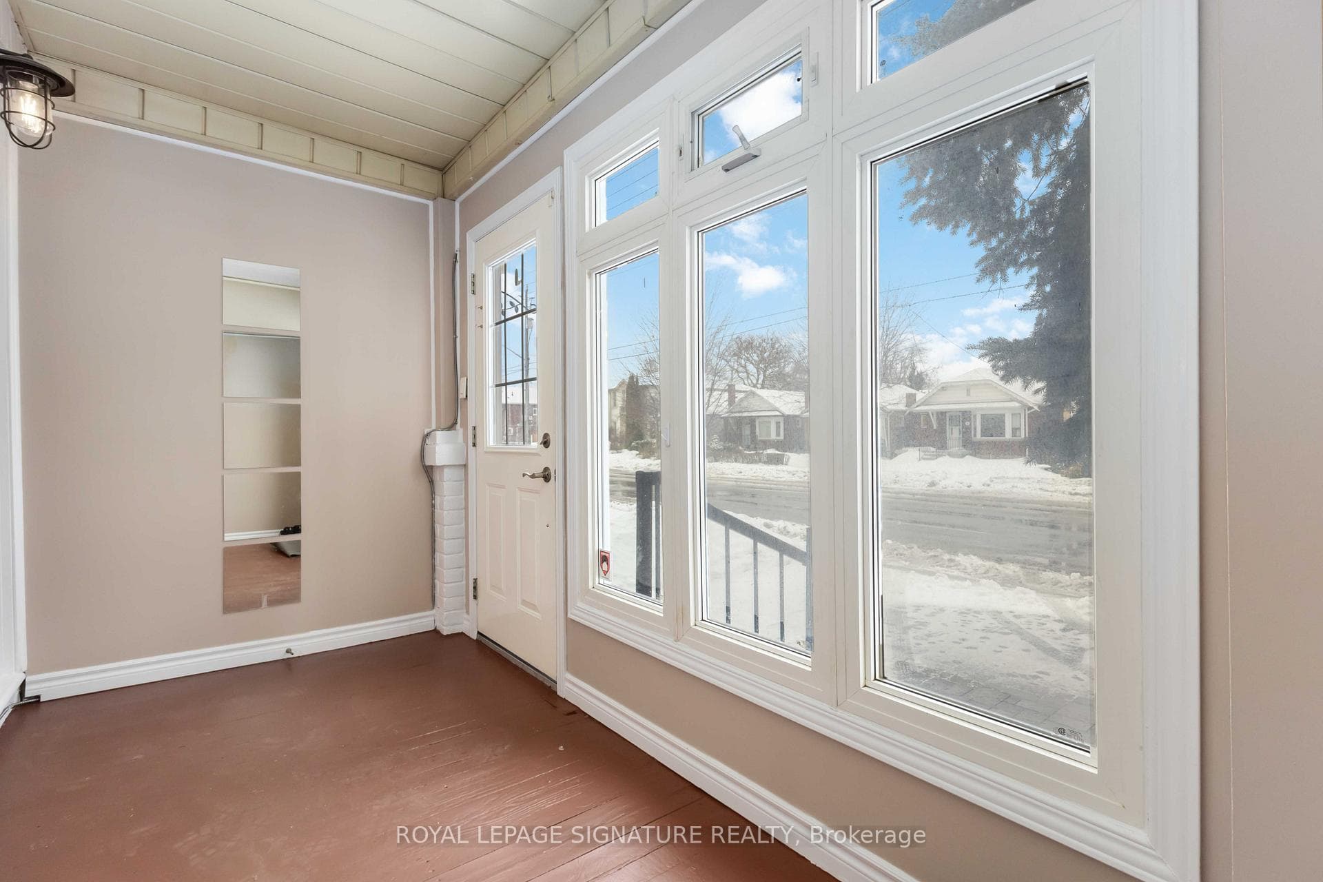 229 Donlands Avenue photo 3