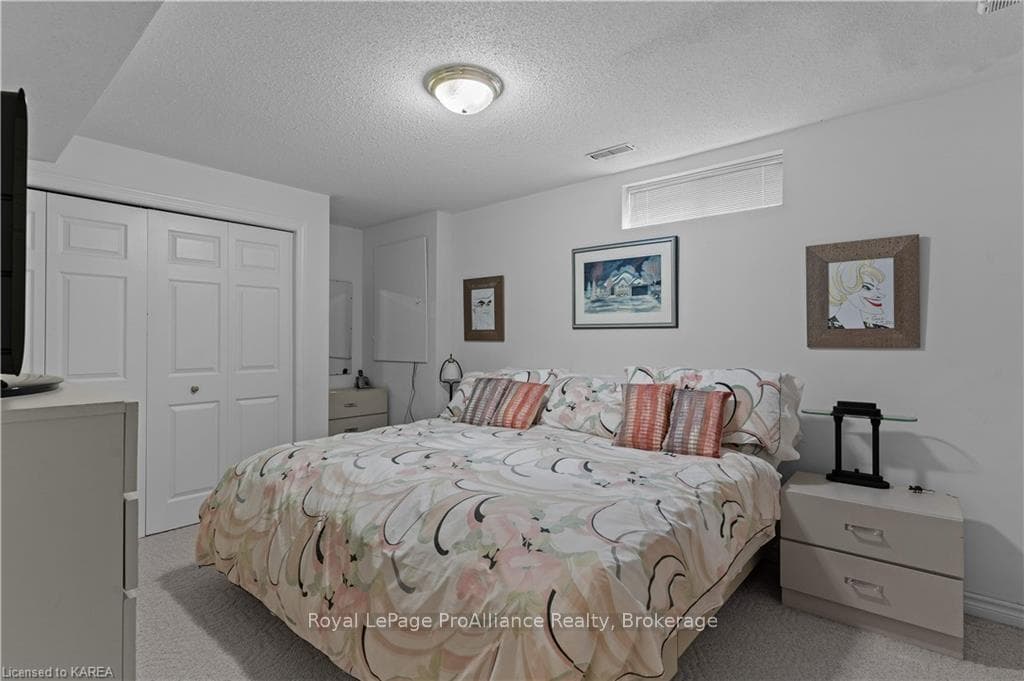 25 KENWOODS Circle photo 23