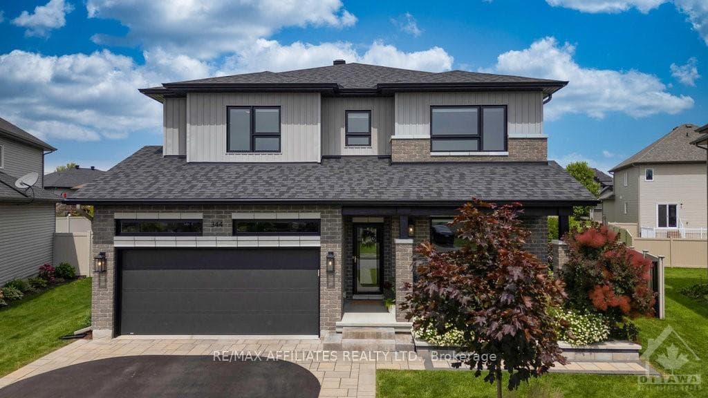 344 ZIRCON Street photo 1