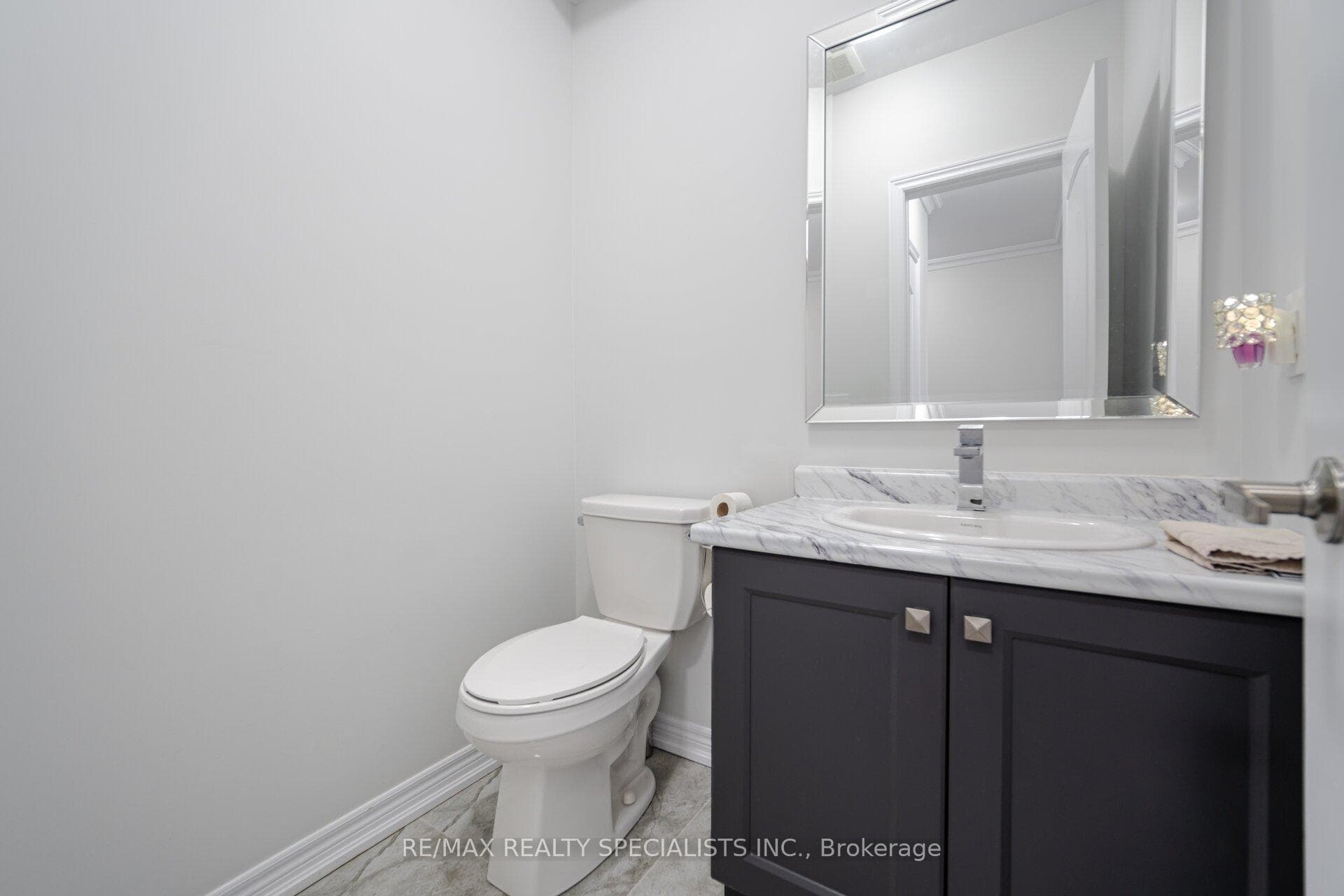 40 Hopevalley Crescent photo 17