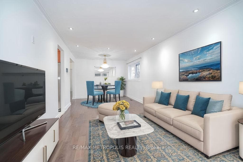 575 Bellamy Road photo 22