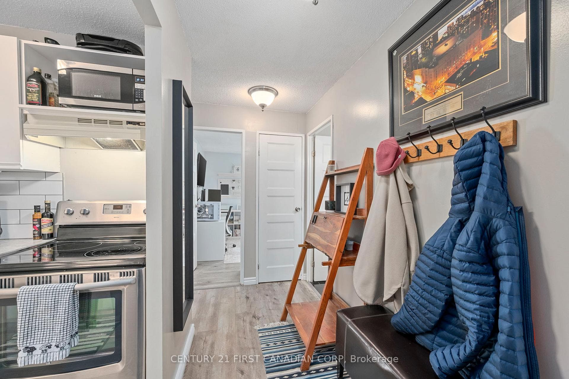 45 Pond Mills Road Unit 1215 photo 4