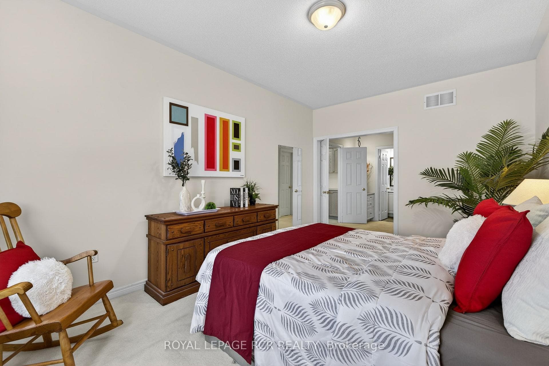 13 Willard Hunt Court photo 20