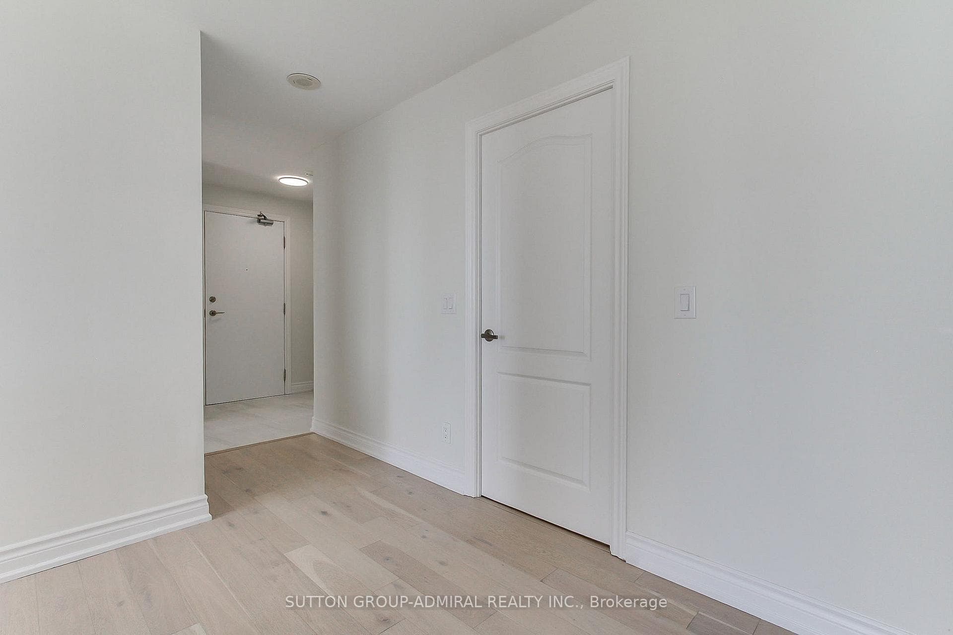 50 DISERA Drive Unit 905 photo 6