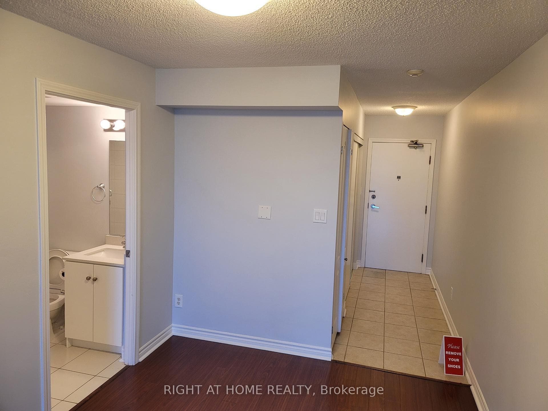 3 Rean Drive Unit 907 photo 2