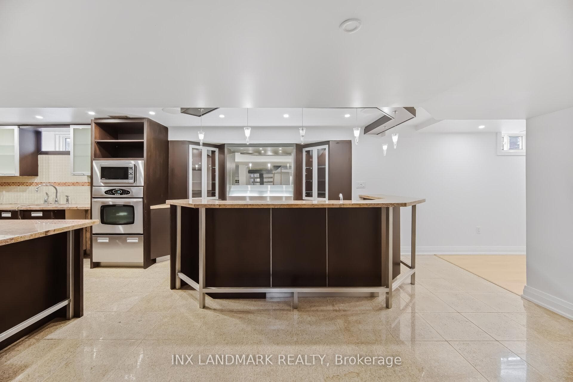 18 Forest Fountain Drive photo 36