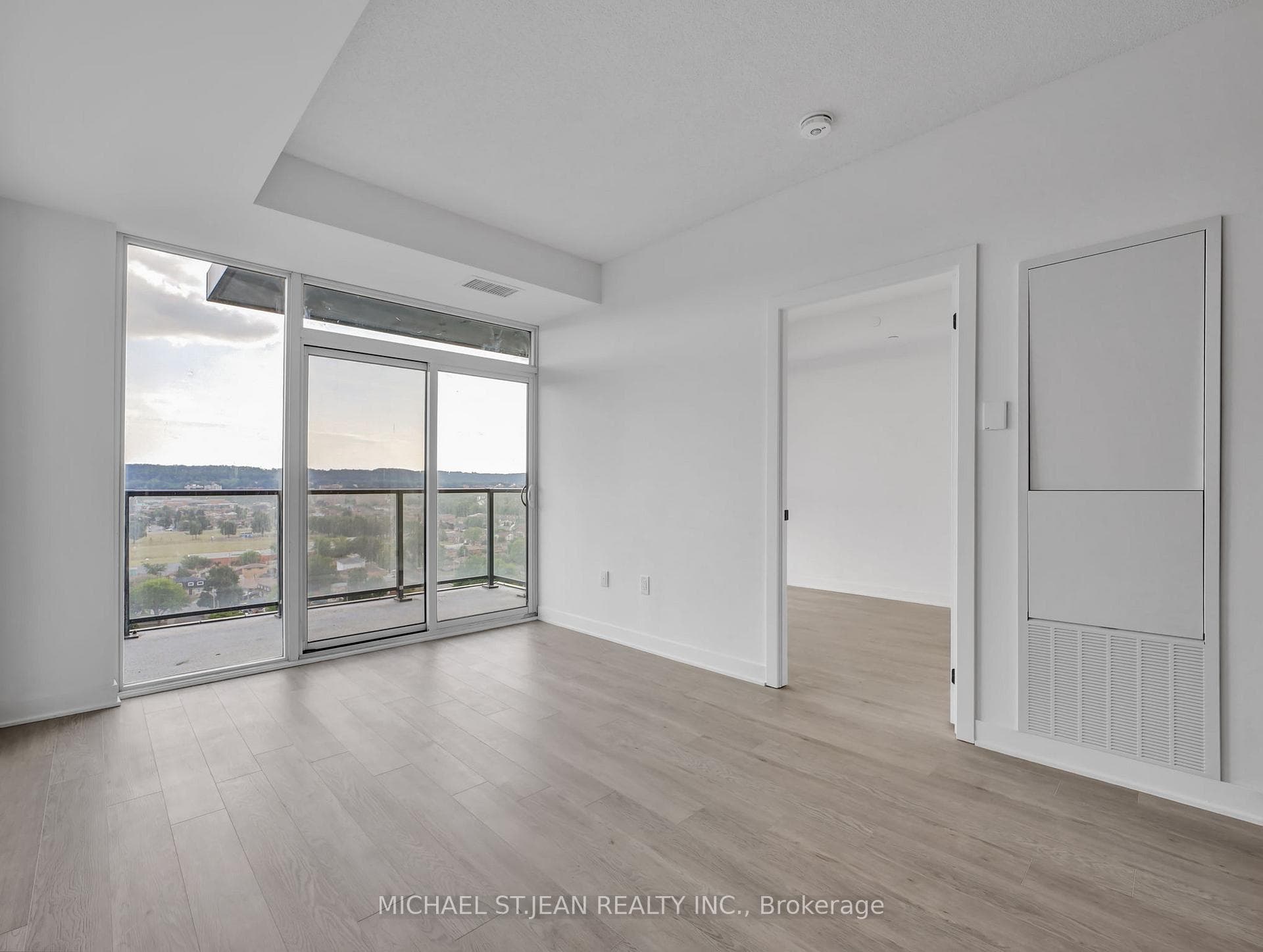 2782 Barton Street Unit 1418 photo 24