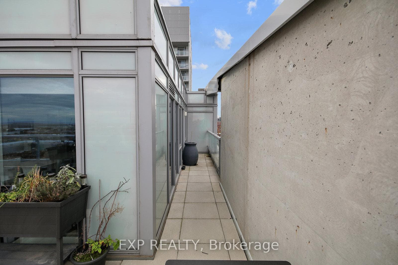 25 Baseball Place Unit 1301 photo 21