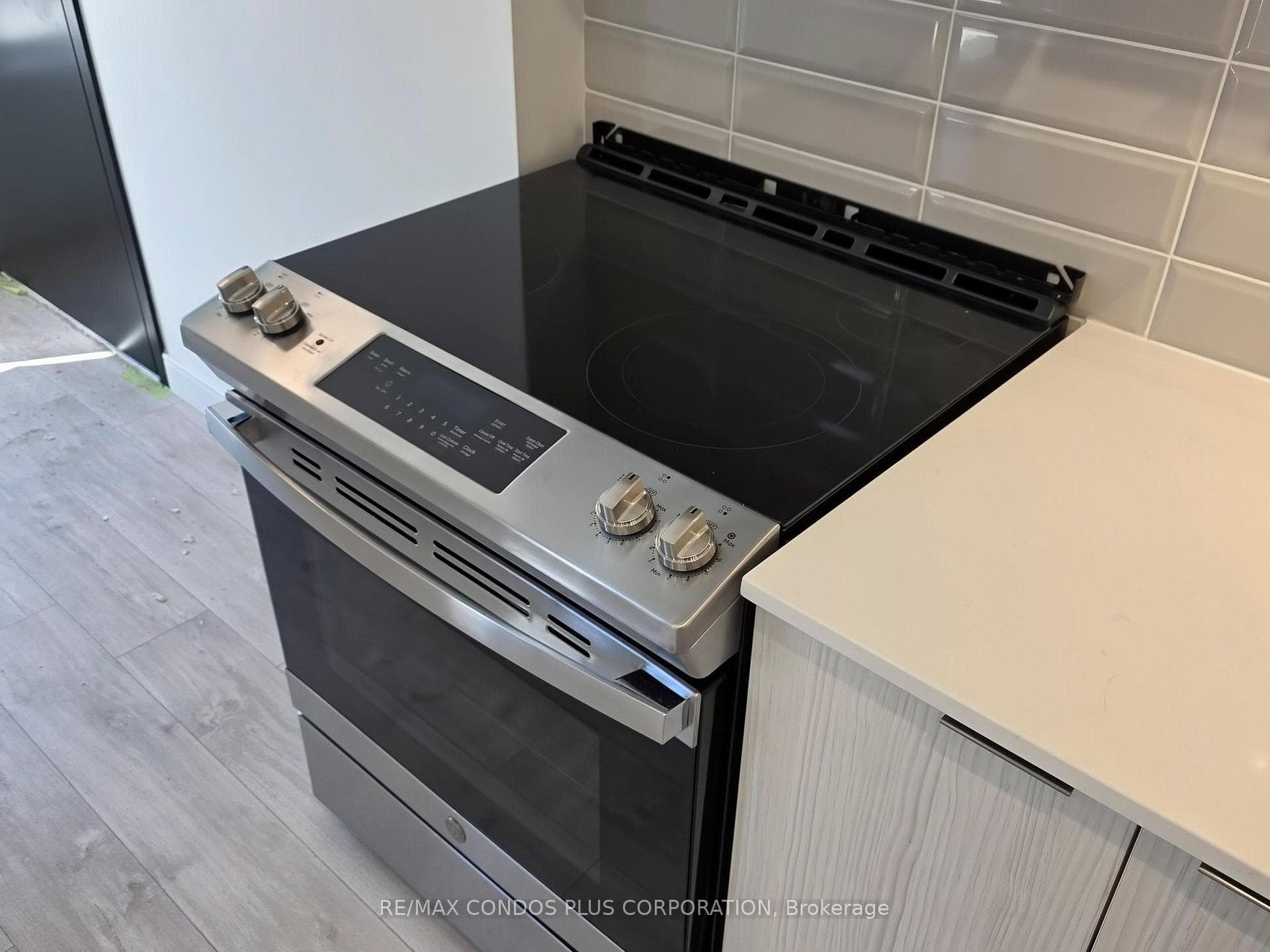 170 Clonmore Drive Unit 5 photo 12