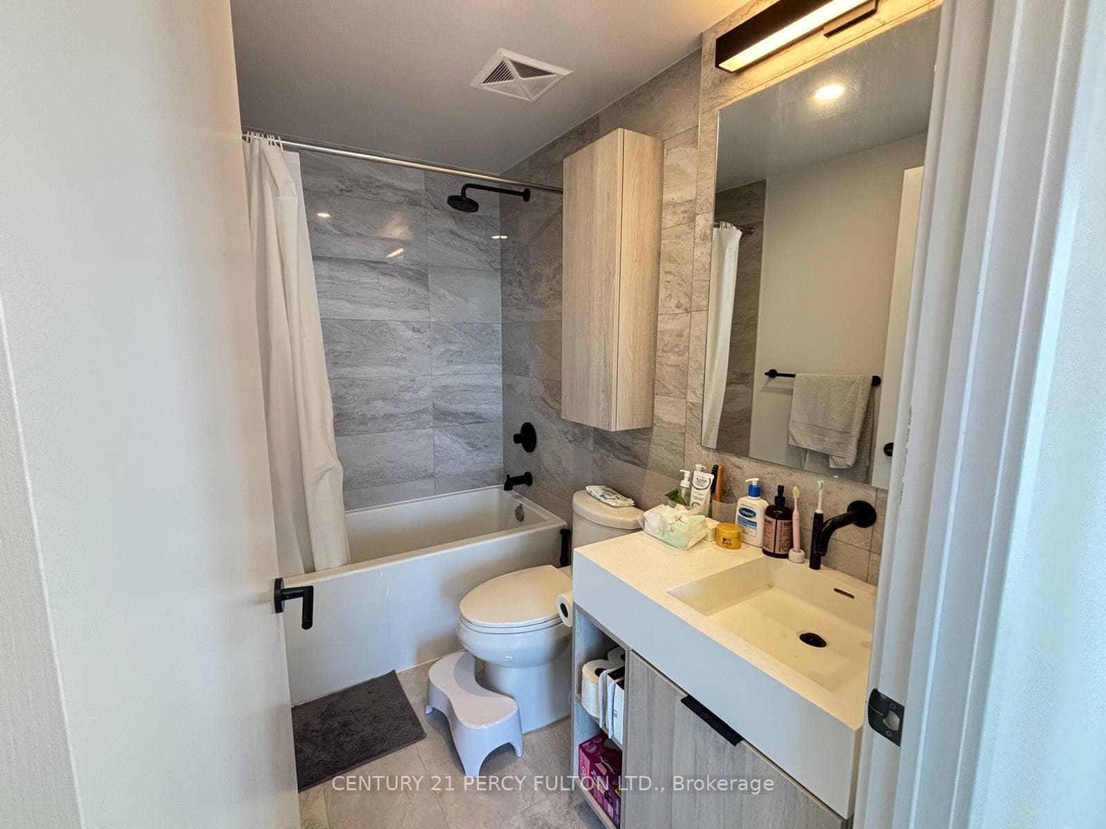 108 Peter Street Unit 2613 photo 20