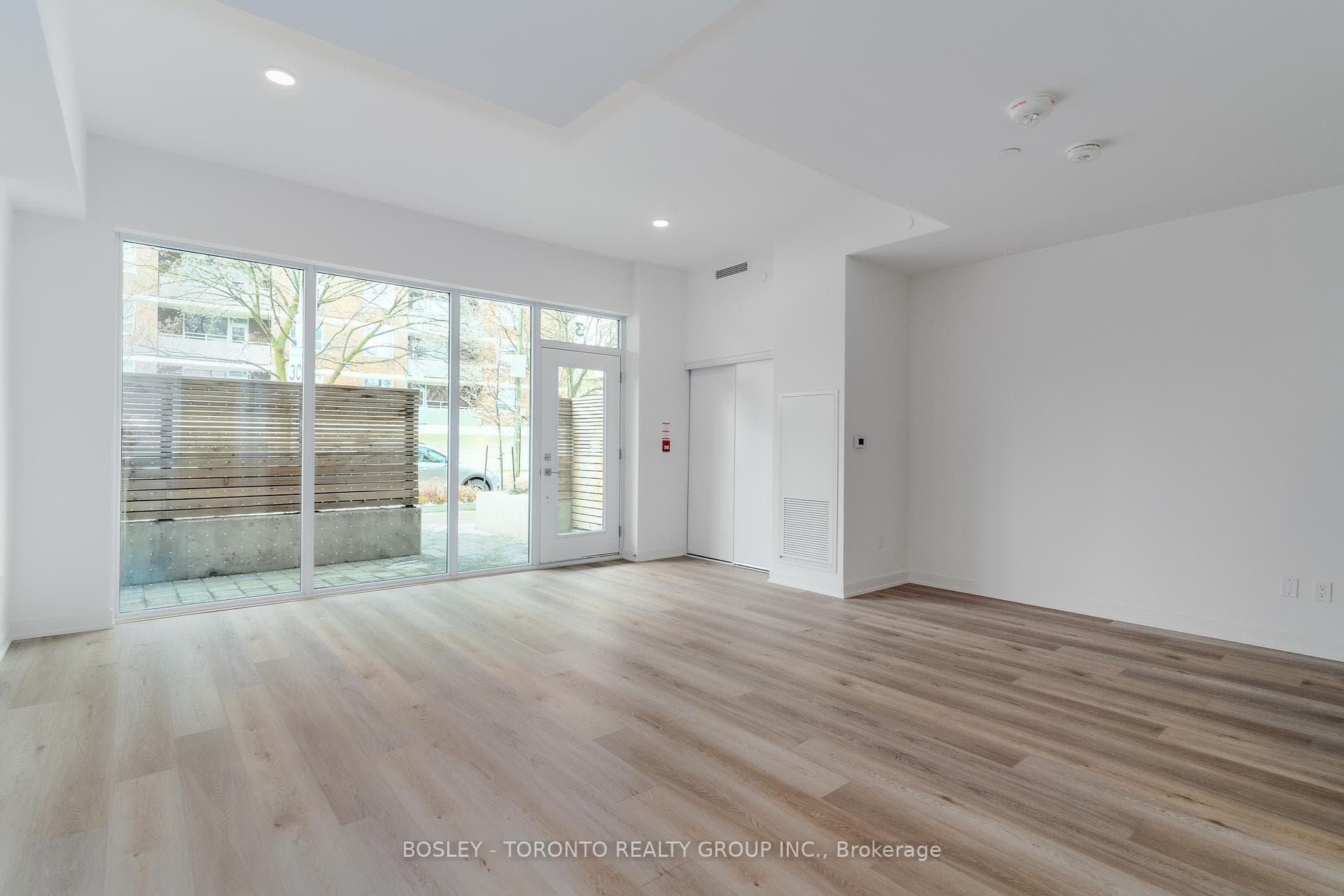 3 Cardiff Road Unit 106 photo 13