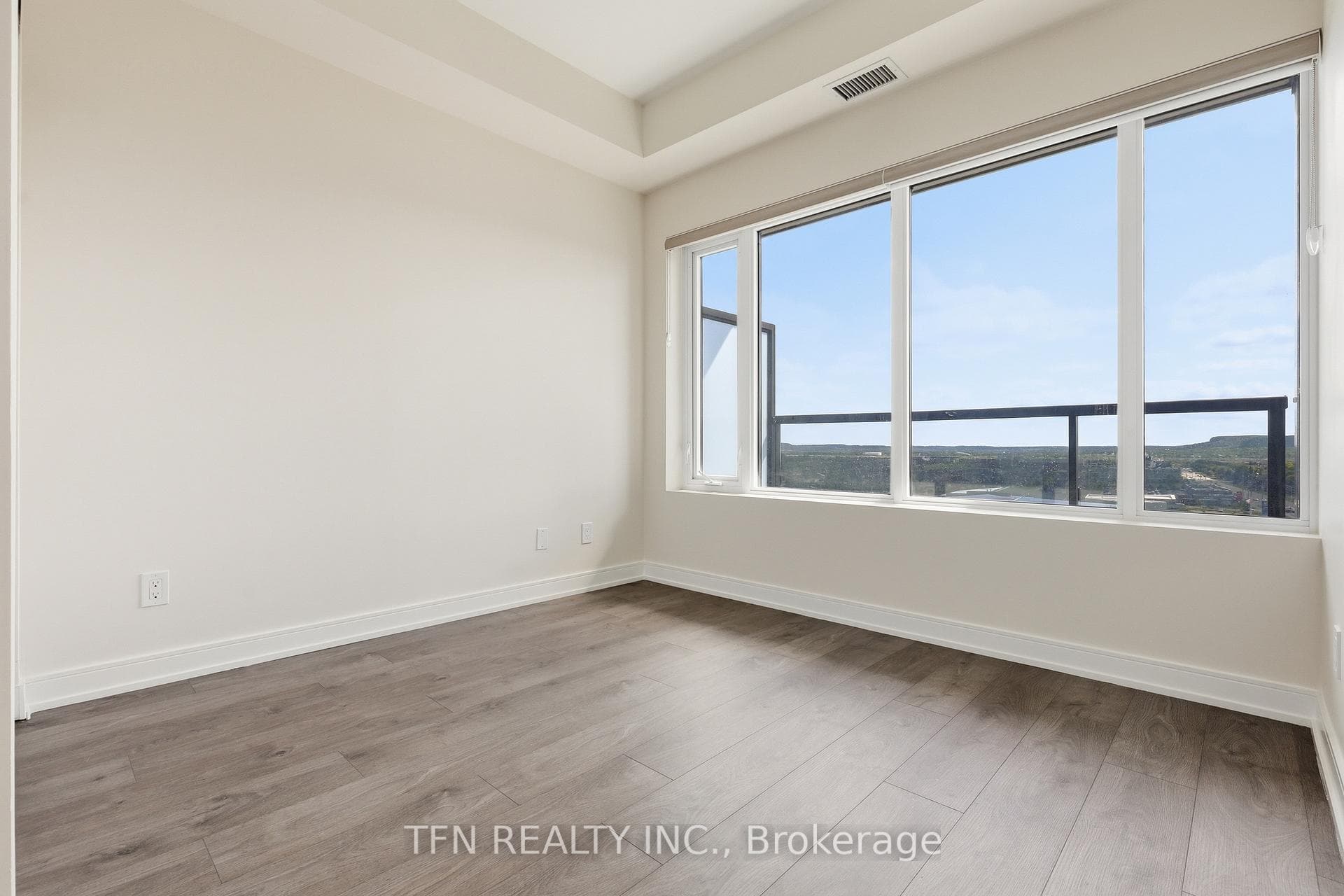 8010 Derry Road Unit 1306 photo 16