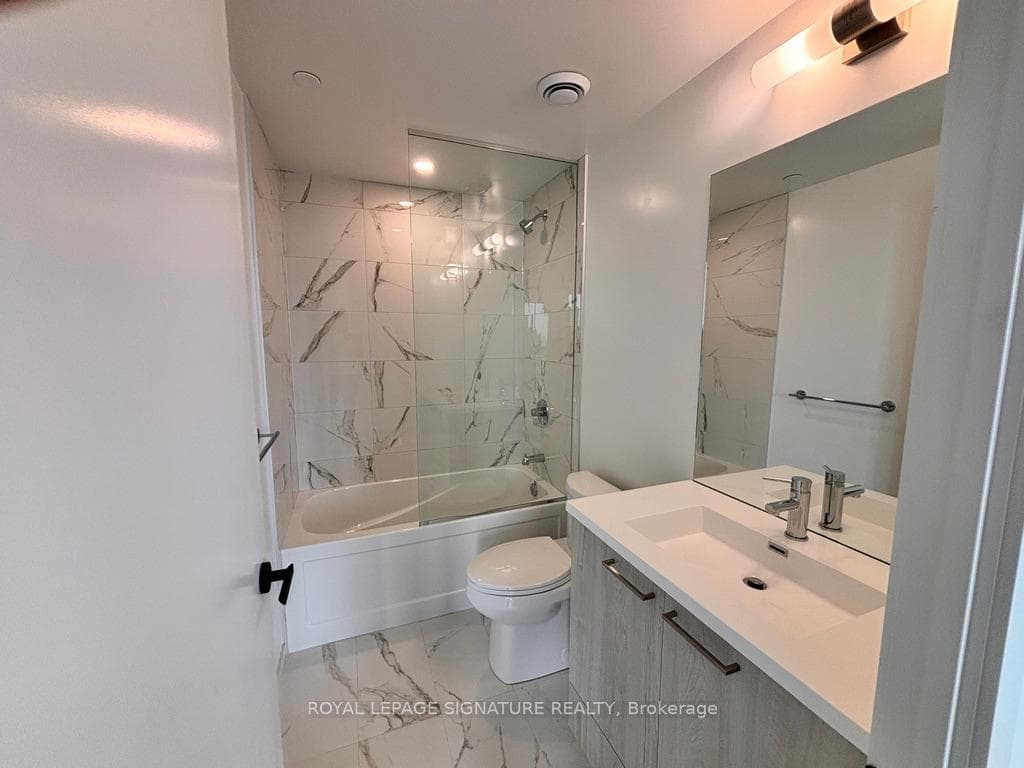 225 Commerce Street Unit 5006 photo 7
