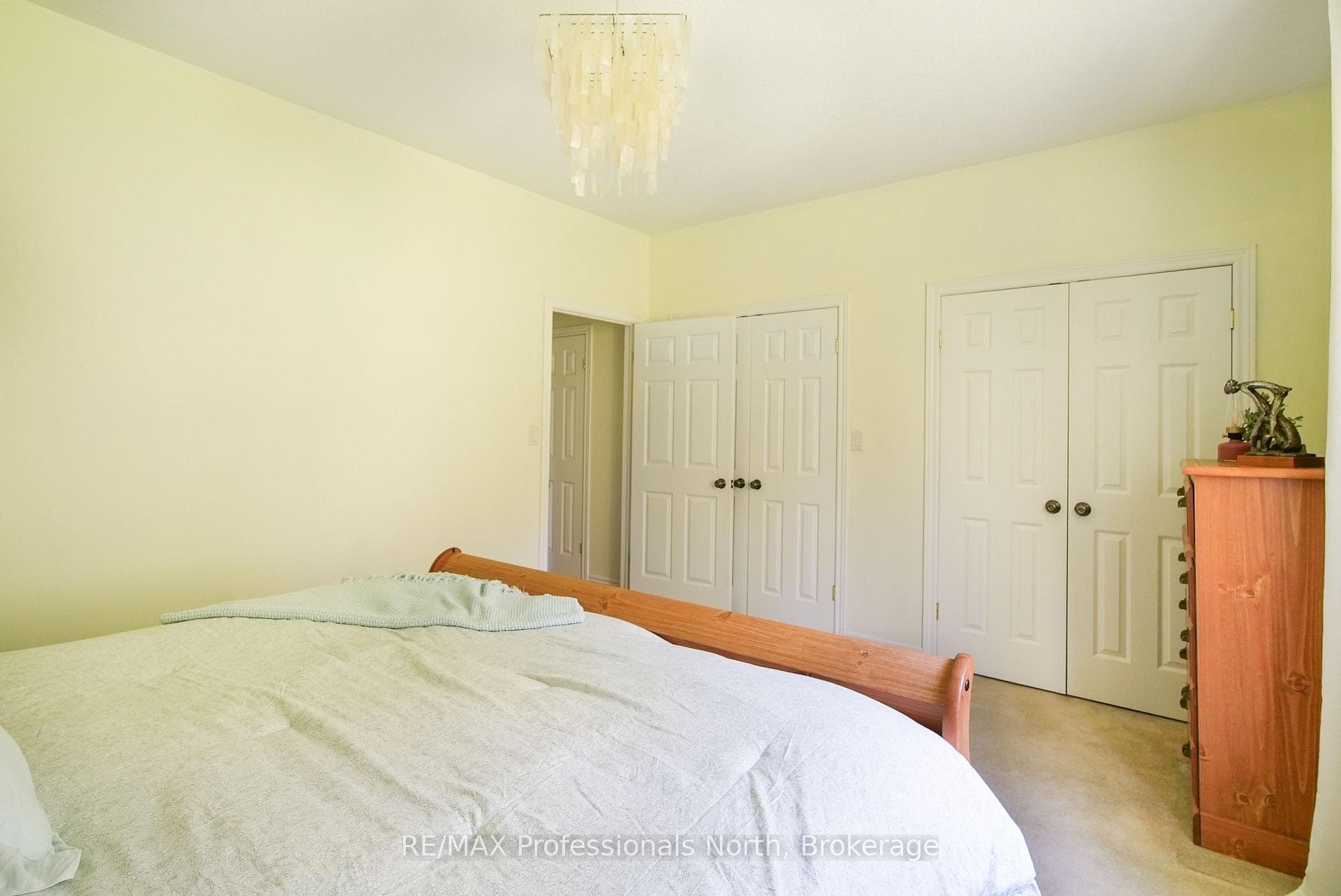 9883 Graham Road photo 27