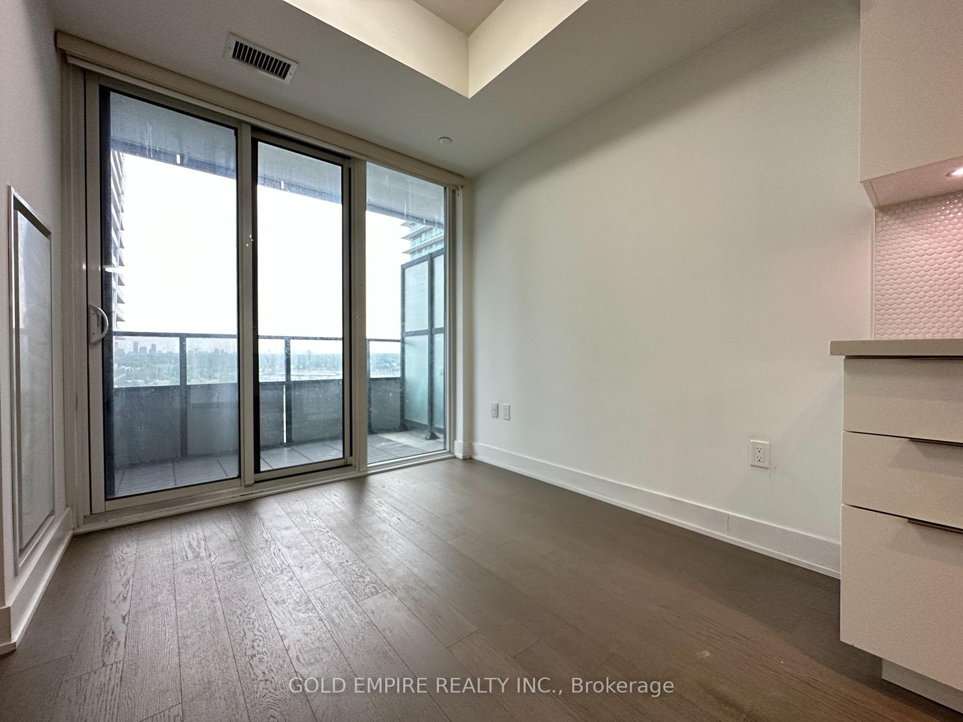 20 Shore Breeze Drive Unit 1603 photo 22