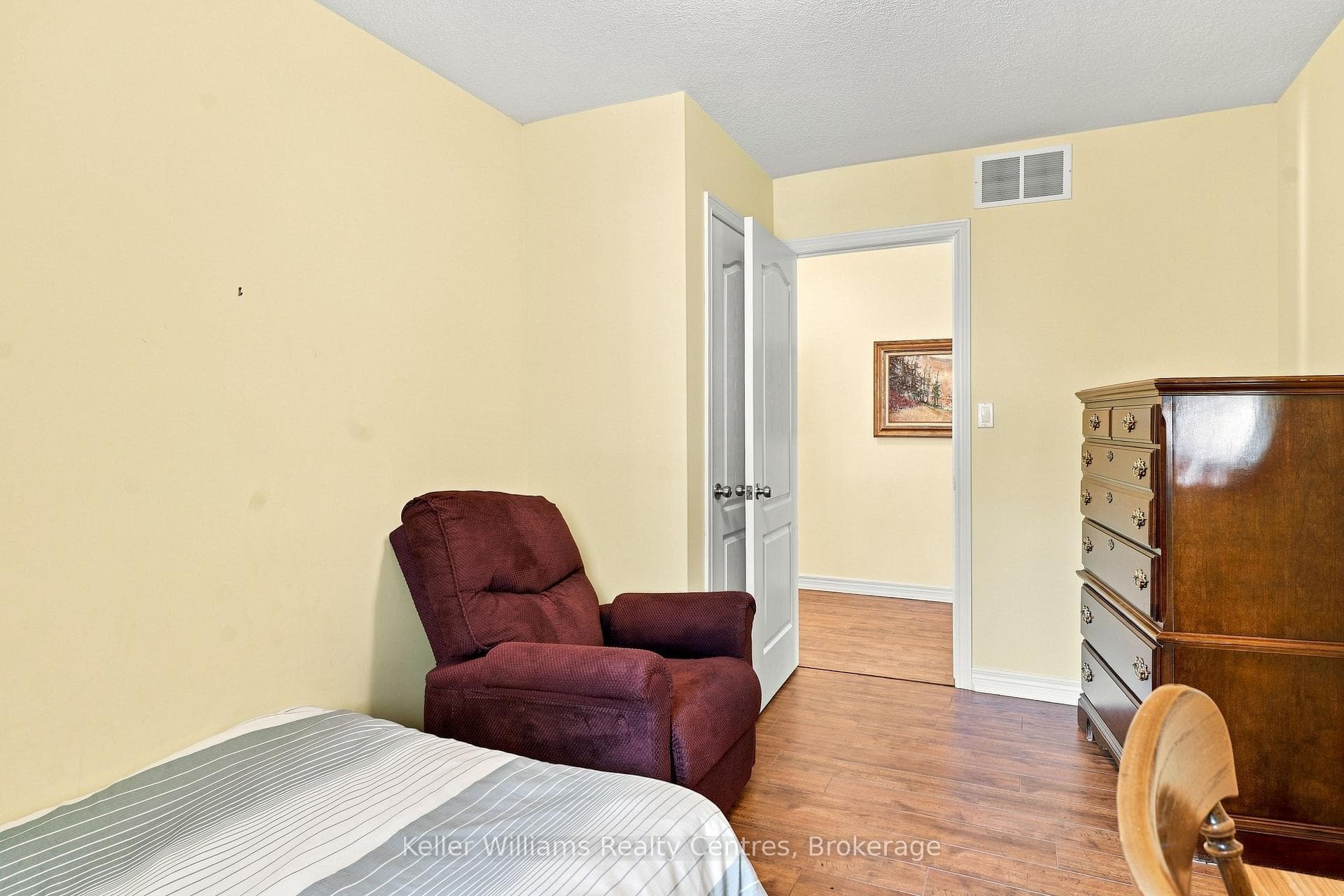152 Kincardine Street photo 15