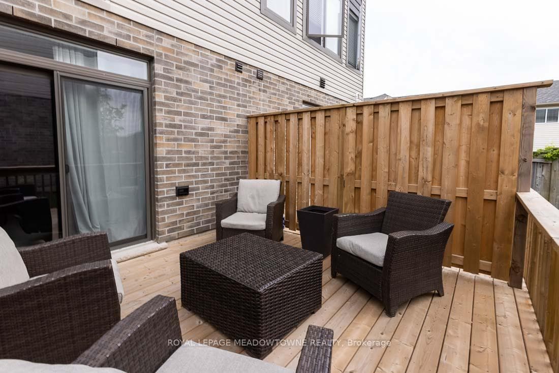2144 Meadowgate Boulevard photo 15