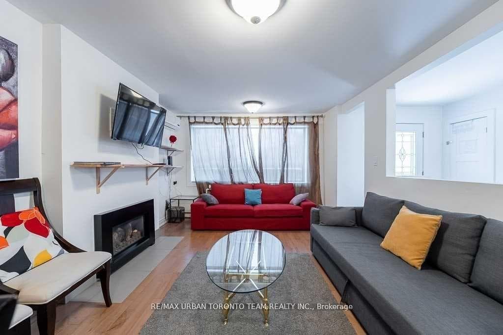 1277 Broadview Avenue Unit Main photo 6