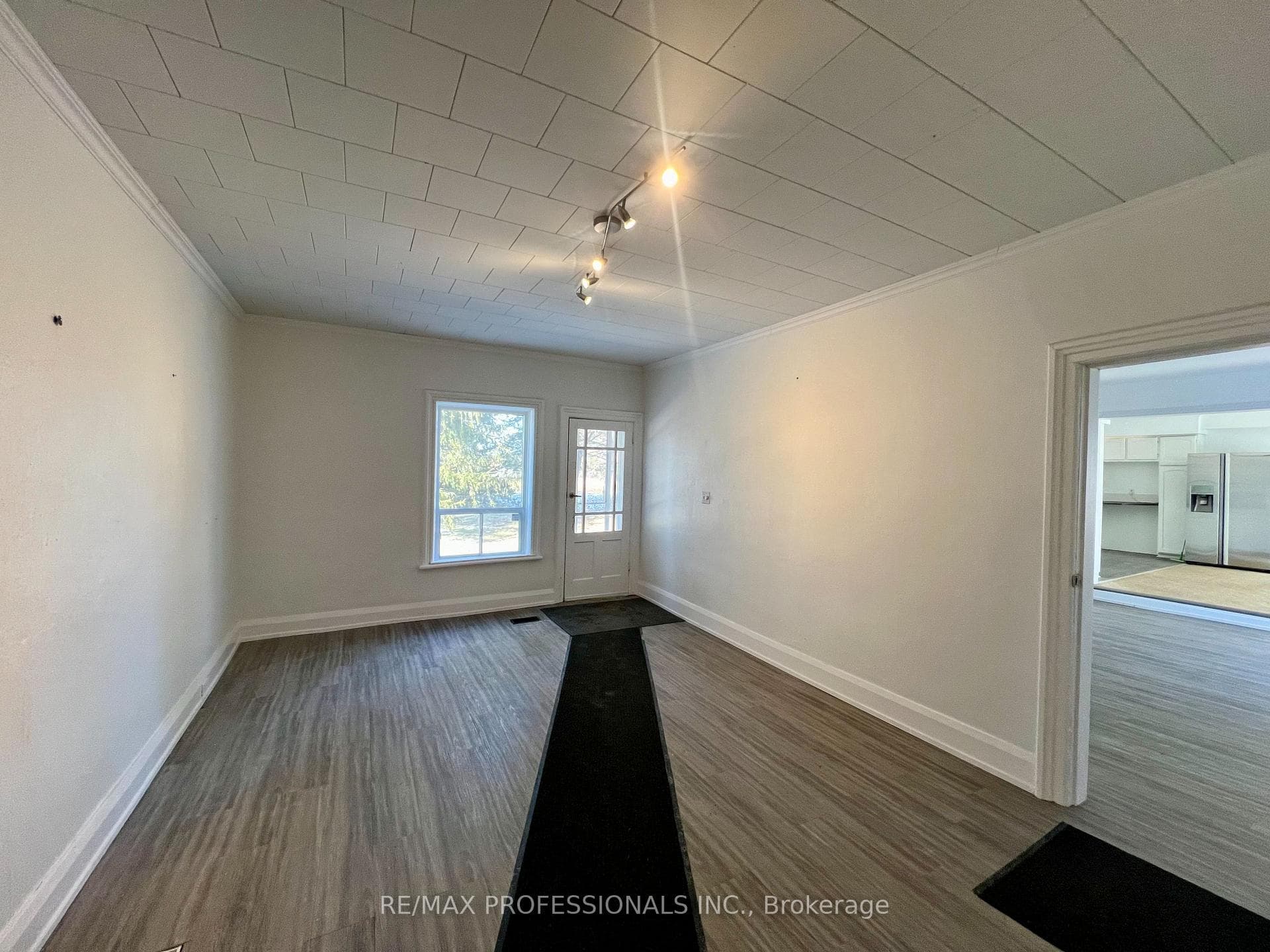14799 Airport Road photo 6
