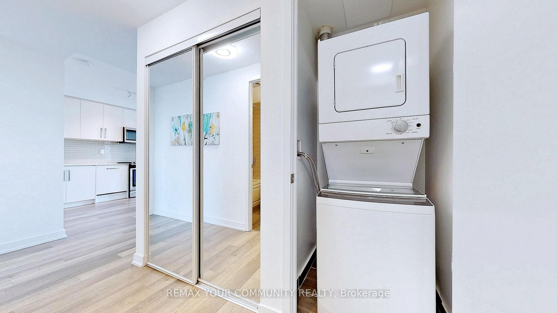 5180 Yonge Street Unit 3305 photo 26