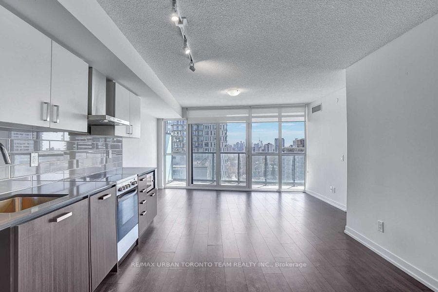 125 Redpath Street Unit 1908 photo 8