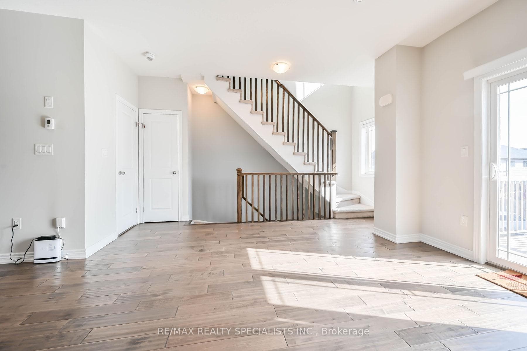 43 CROSSINGS Way photo 13
