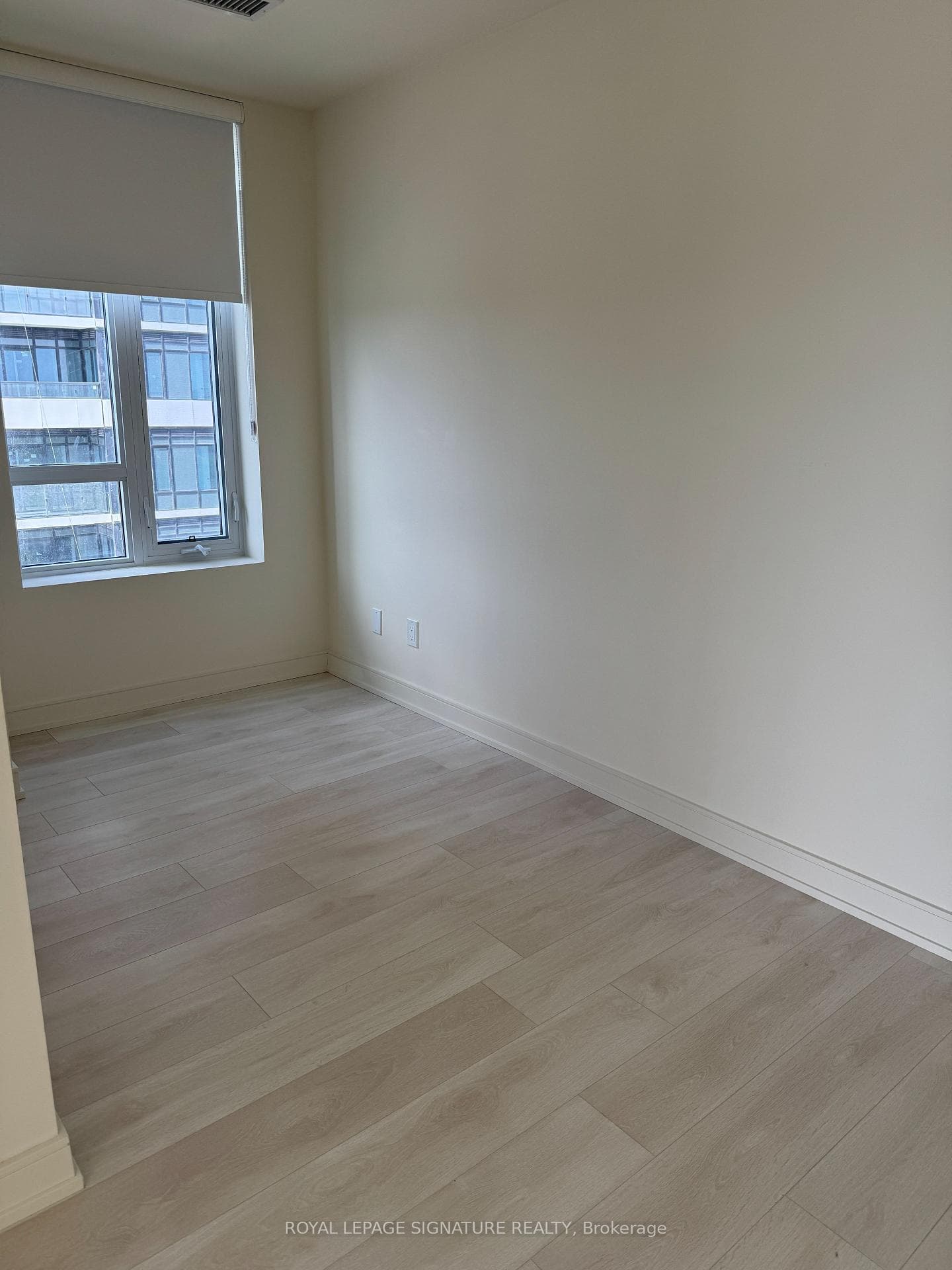 8010 Derry Road Unit 1007 photo 15